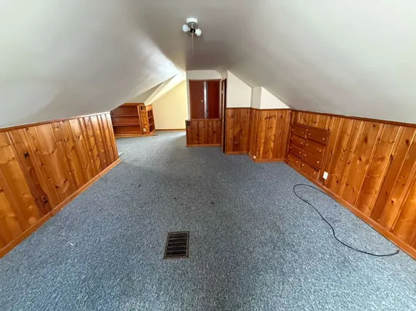 16011 Maplewood Ave, Maple Heights, OH 44137