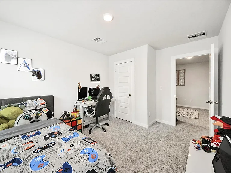 8646 Blueberry Ash St — Photo 37