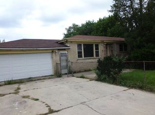 321 W 155th St, Harvey, IL 60426