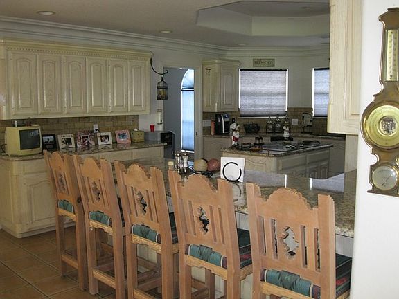 3rd image of 5800 Ponderosa Dr