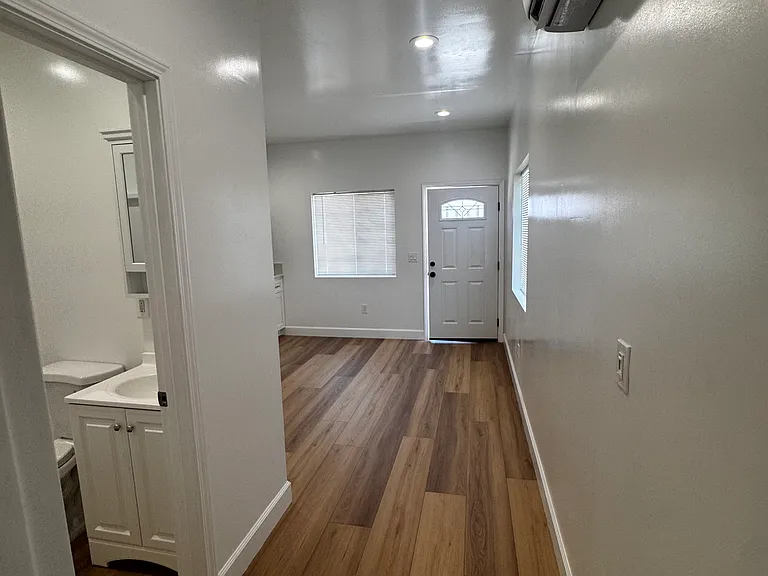 420 Lincoln Ave #A — Photo 9