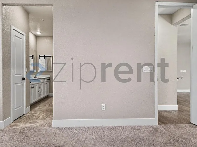 2272 Borealis Cir — Photo 28