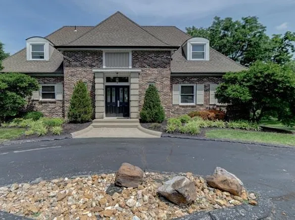 5225 NW 82nd Ter, Kansas City, MO 64151