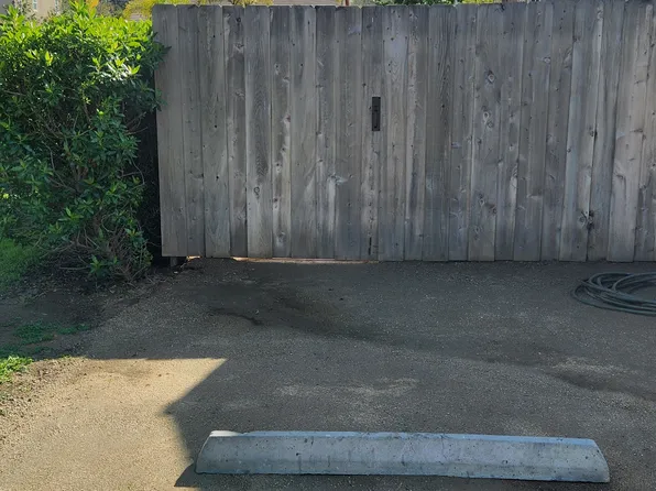 637 McDonald Ln #A, Escondido, CA 92025