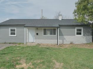 8304 Schoen Dr, Indianapolis, IN