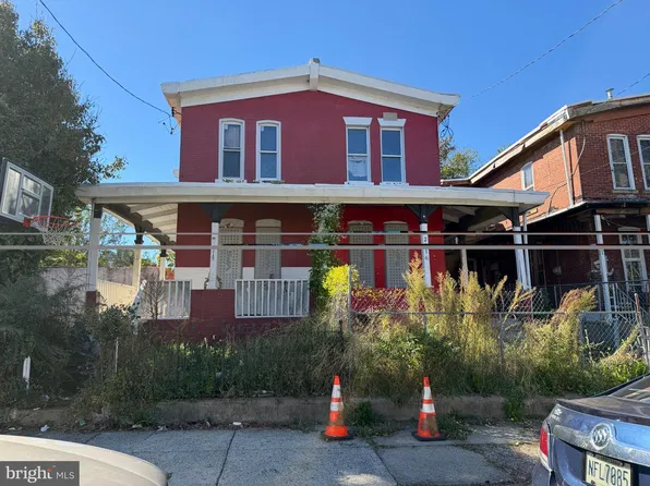 2016 E Madison St, Philadelphia, PA 19134