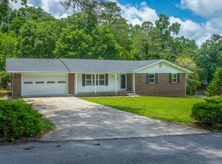 2102 Colonial Parkway Dr, Chattanooga, TN 37421