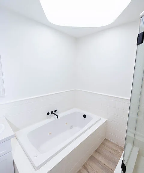 723 Palisades Beach Rd #318 — Photo 22