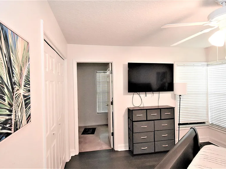 5426 Villa Deste Ct — Photo 14