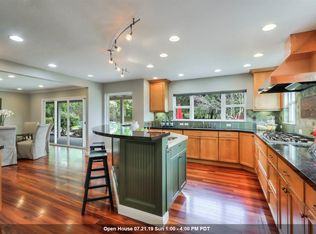 33 Corliss Dr, Moraga, CA 94556