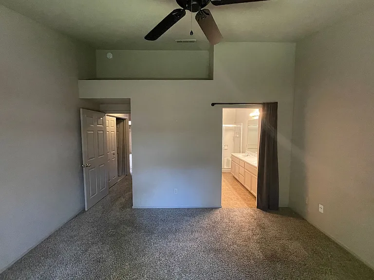 4909 Sun Valley Dr — Photo 12