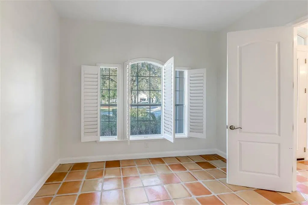 3 bed, 2149 sqft, $3,800 — Photo 4