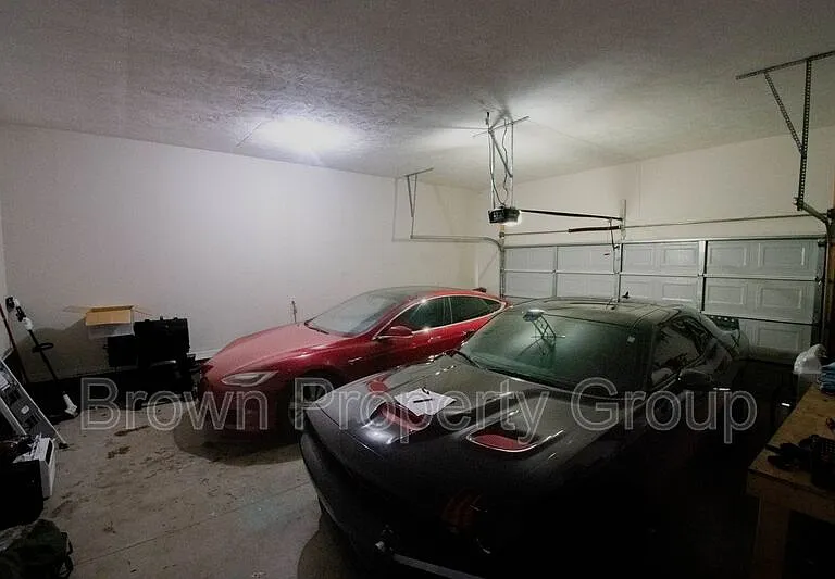3006 Burton Dr — Photo 26