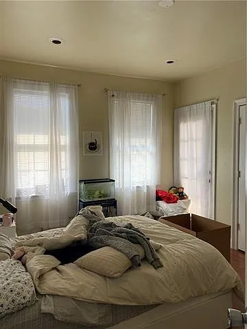 5838 Willow St — Photo 3