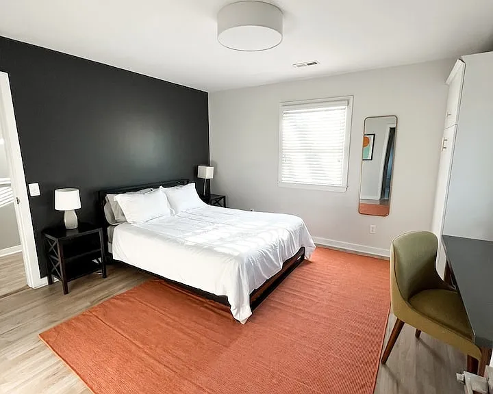 1301 Hemlock St — Photo 13