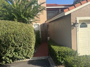 702 Lighthouse Ct, Altamonte Springs, FL 32714