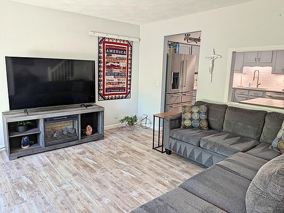 5th image of 246 Ba Wood Ln