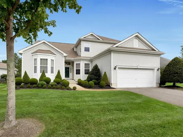 1510 Primrose Pl, Wall Township, NJ 08736