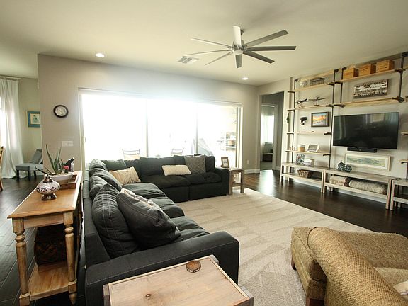 3rd image of 10955 N Delphinus St