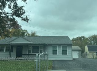 7001 Watson Ln, Louisville, KY 40272