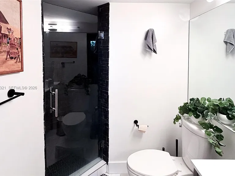125 Jefferson Ave #121 — Photo 6