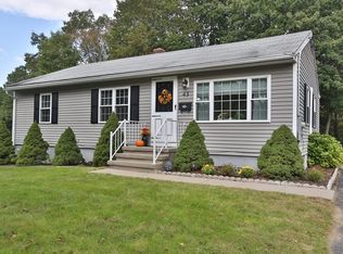 43 Mount View Dr, Clinton, MA 01510