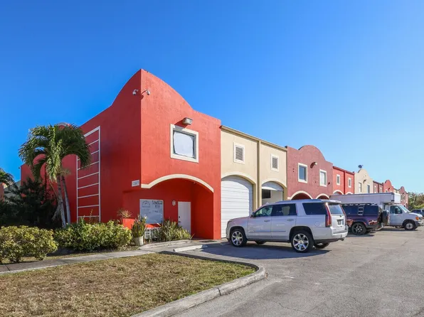 13901 SW 143rd Ct #6, Miami, FL 33186