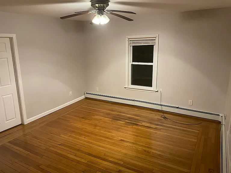 936 Mineral Spring Ave #2F — Photo 6