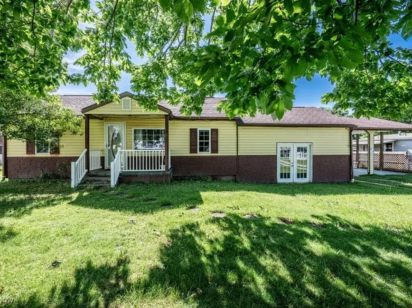 2404 Neal St, Parkersburg, WV 26101