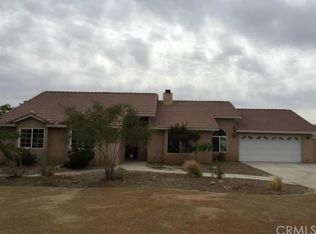 7023 11th Ave, Hesperia, CA 92345