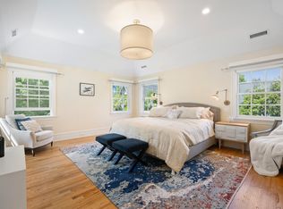 11A School Ln, Scarsdale, NY 10583