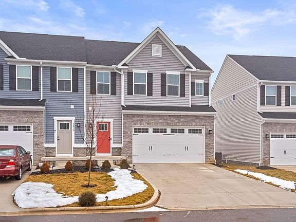 4th image of 3810 Coach Trl