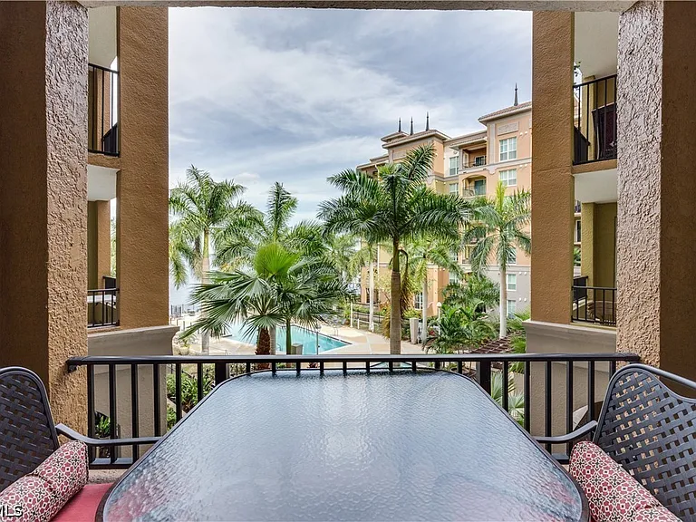 2825 Palm Beach Blvd #308 — Photo 14