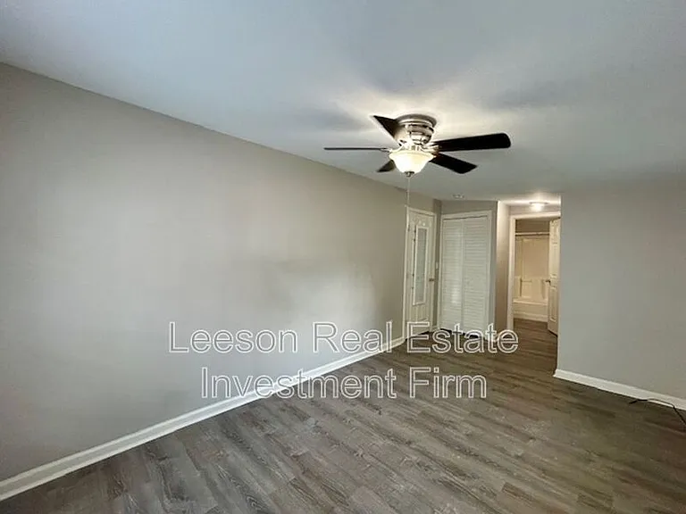 720 Delaware St #SHREVEPORT — Photo 16