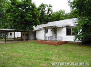 218 W 12th St, Eldon, MO 65026
