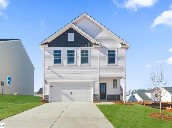 1113 Berry Patch Dr, Lyman, SC 29365