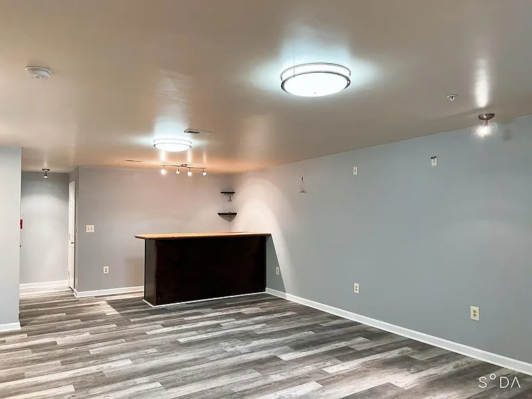1537 Sunswept Dr — Photo 29