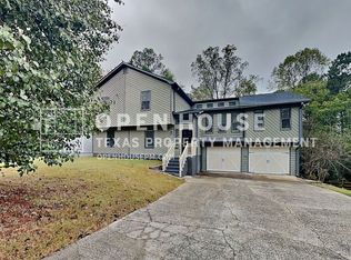 1105 Tom Ln, Marietta, GA 30066