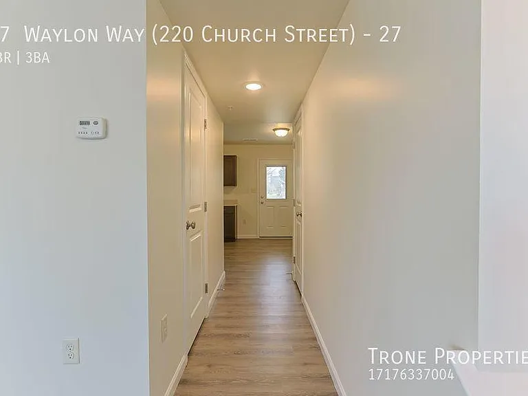 7 Waylon Way — Photo 4