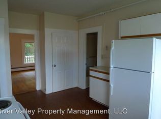 18 State St, Windsor, VT 05089