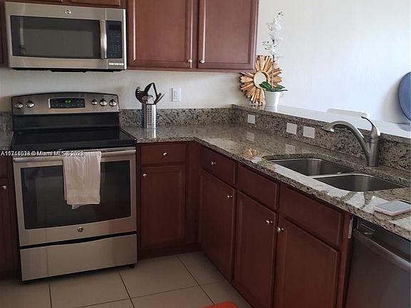 5th image of 8760 NW 97th Ave APT 207