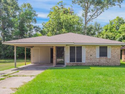 809 Cecile Blvd, Breaux Bridge, LA, 70517
