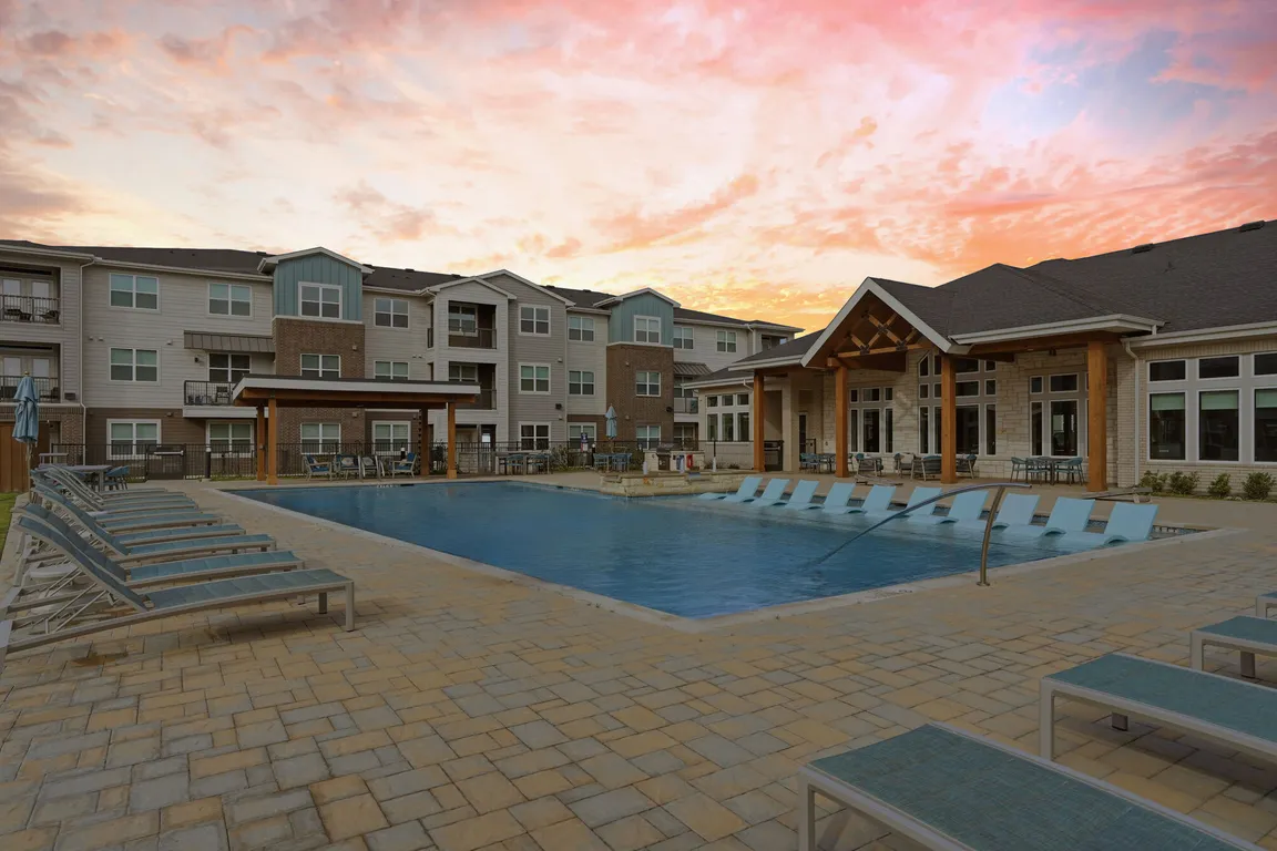The Breckyn apartments community photo