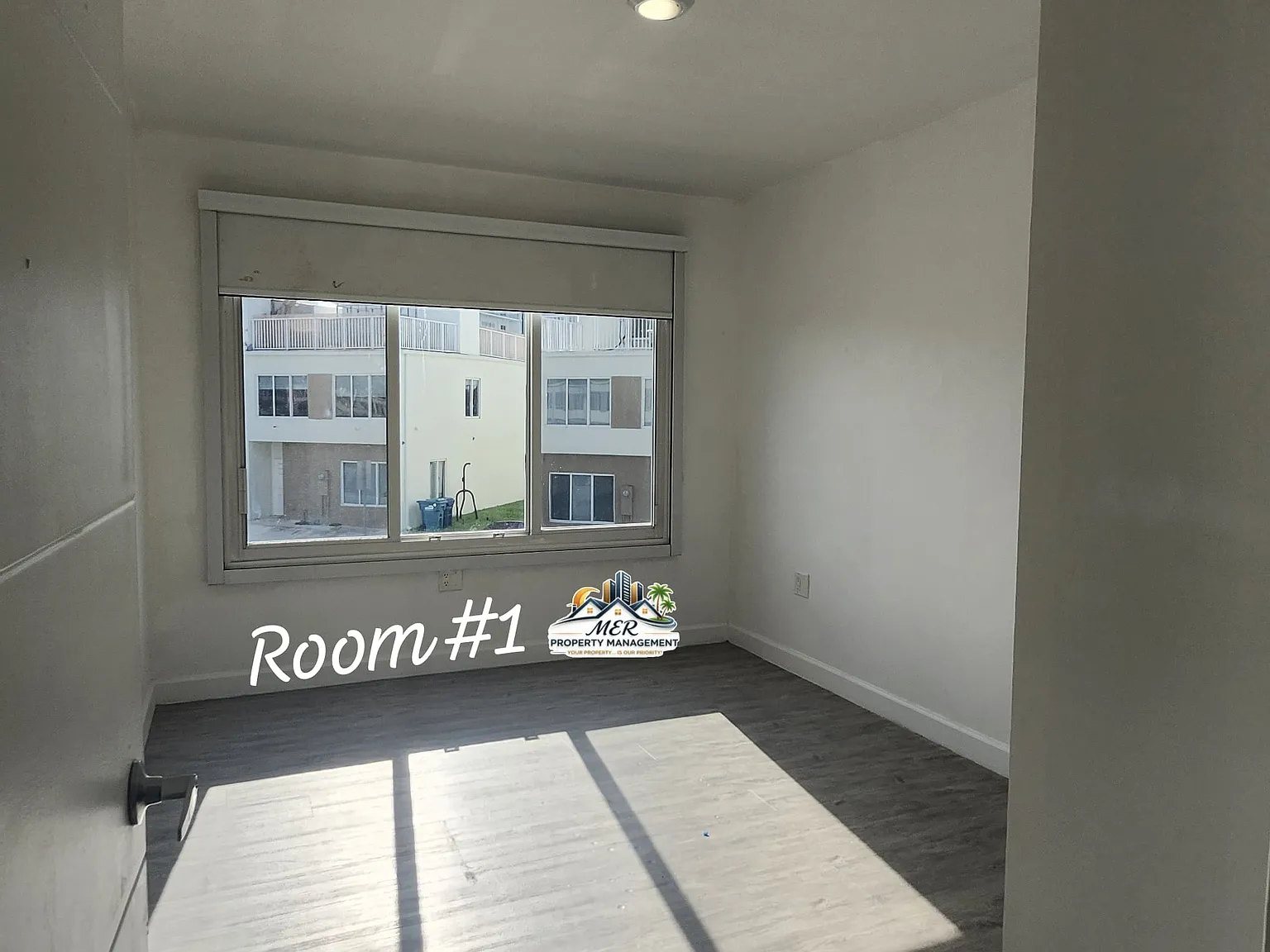 3 bed, 2.5 bath, 350 sqft, $2,400 — Photo 3