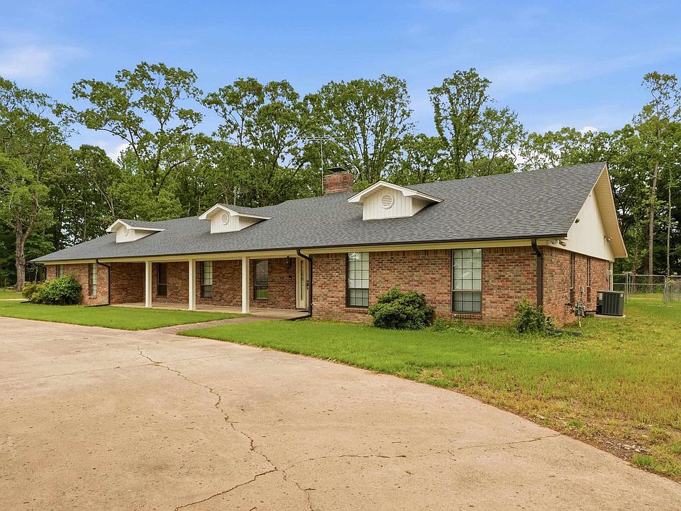 1st image of 38 Garrett Rd