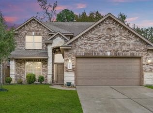 2458 Garden Falls Dr, Conroe, TX 77384