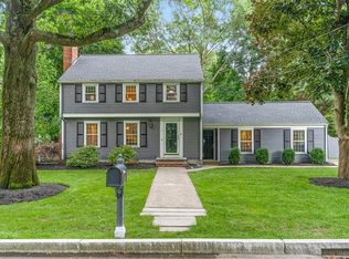 3 Sunset Rd, Winchester, MA 01890