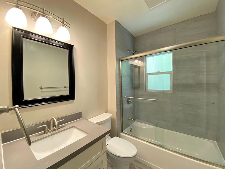 245 Chiquita Ave — Photo 12