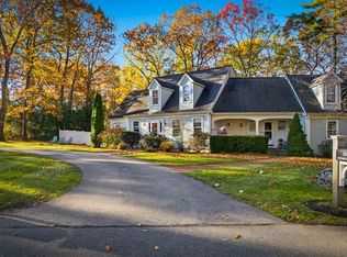 15 Knobb Hl, Newbury, MA 01922