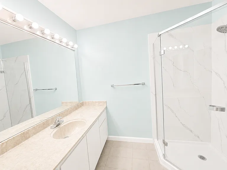 19 Claremont Ave #10 — Photo 6